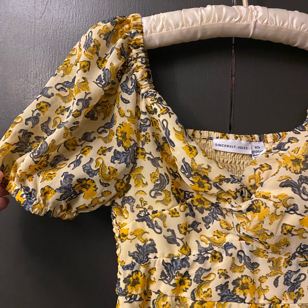 Sincerly Jules Yellow Floral Women's Dress